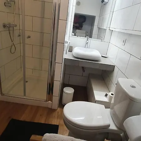 Climatise Calme Proche Centre-ville Apartment *